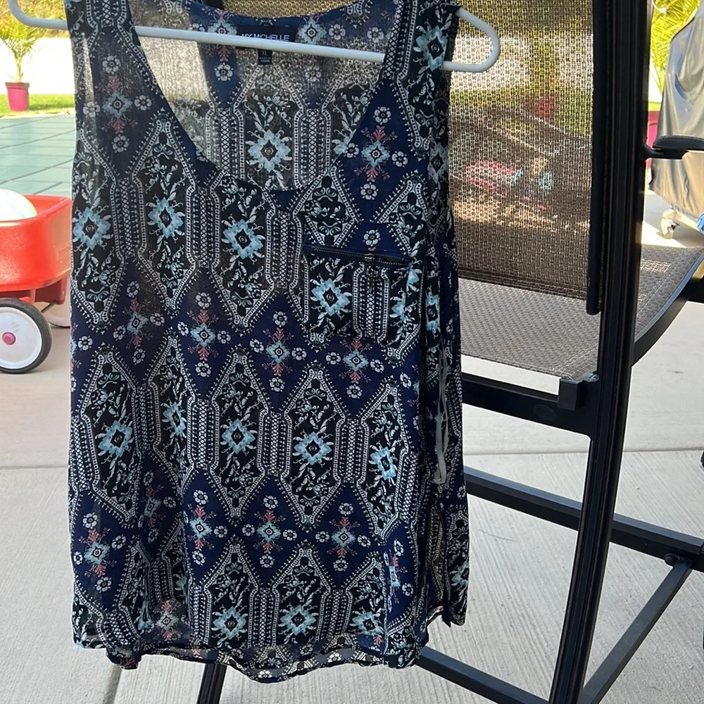 Tank blouse - Picture 3 of 3